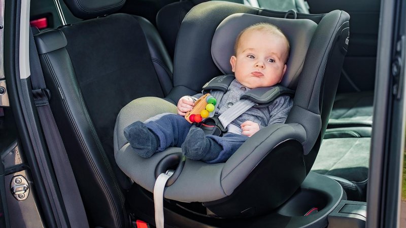 Автокресло Britax Romer Dualfix 2r