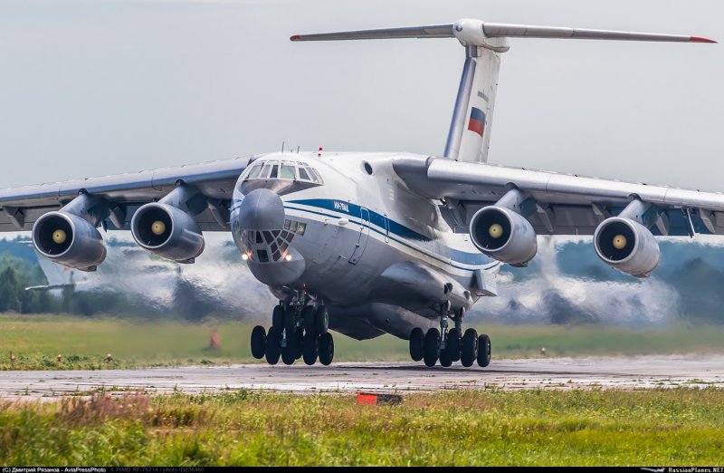 Самолёт ил-14т