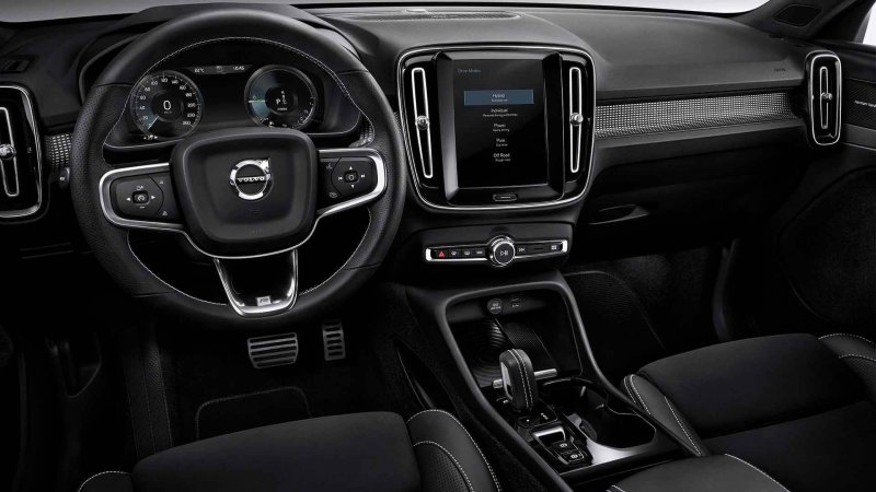 Volvo xc40 Interior
