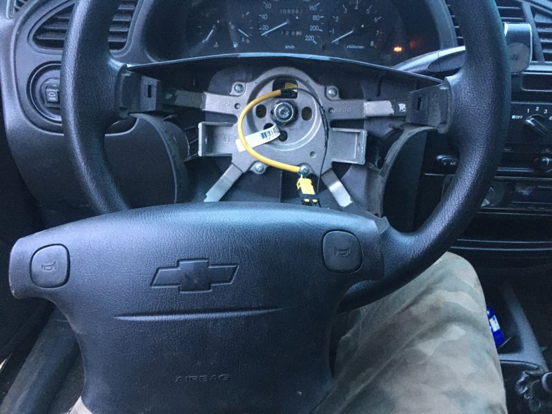 Подушка безопасности Шевроле Авео