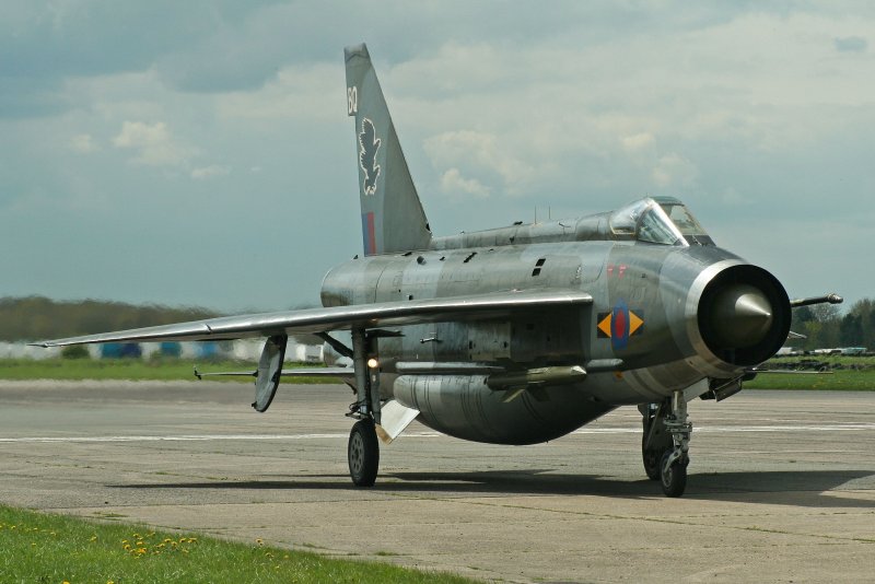 English Electric Lightning f.6