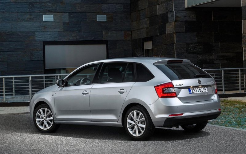 Skoda Rapid хэтчбек