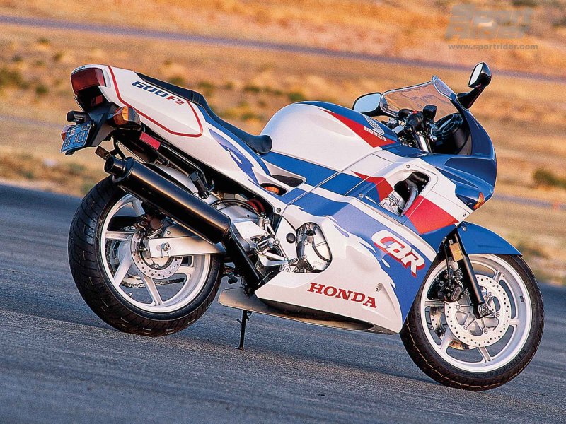 Мотоцикл Honda CBR 600 f2