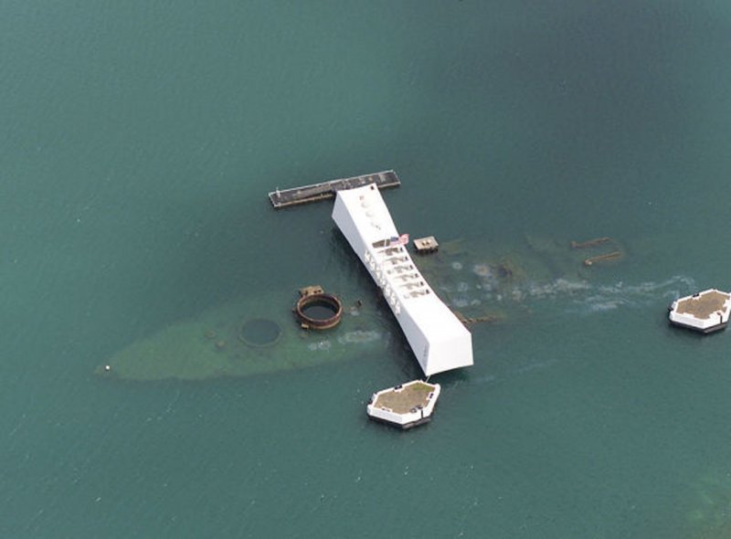 USS Arizona BB-39 мемориал