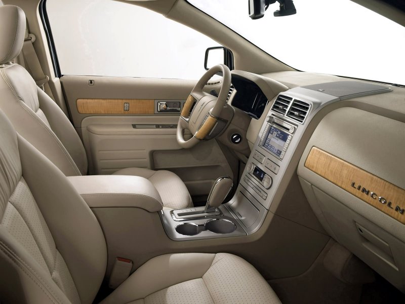 Lincoln MKX Interior