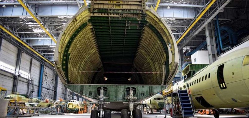 АН-225 Мрия внутри
