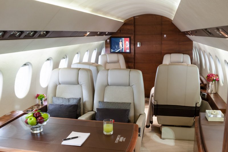 Dassault Falcon 900b