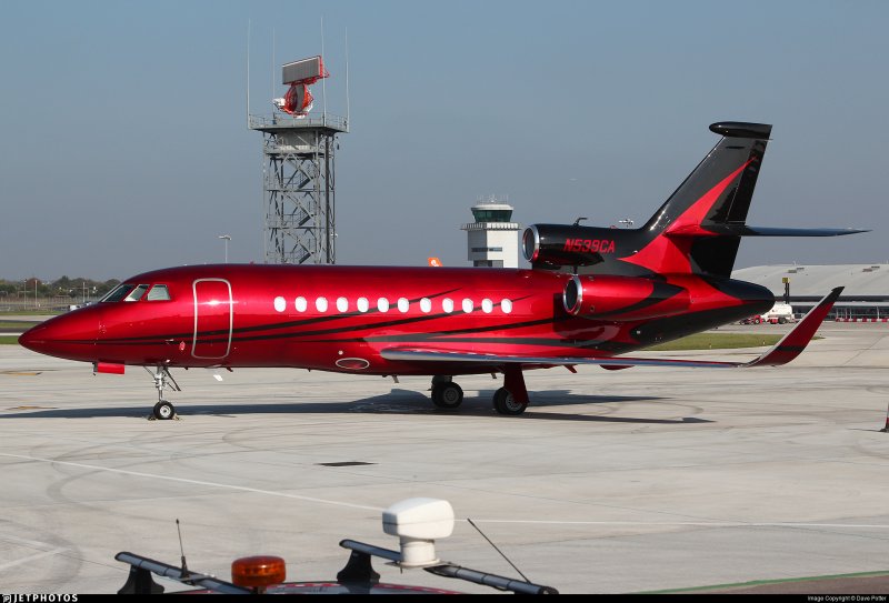 Falcon 900
