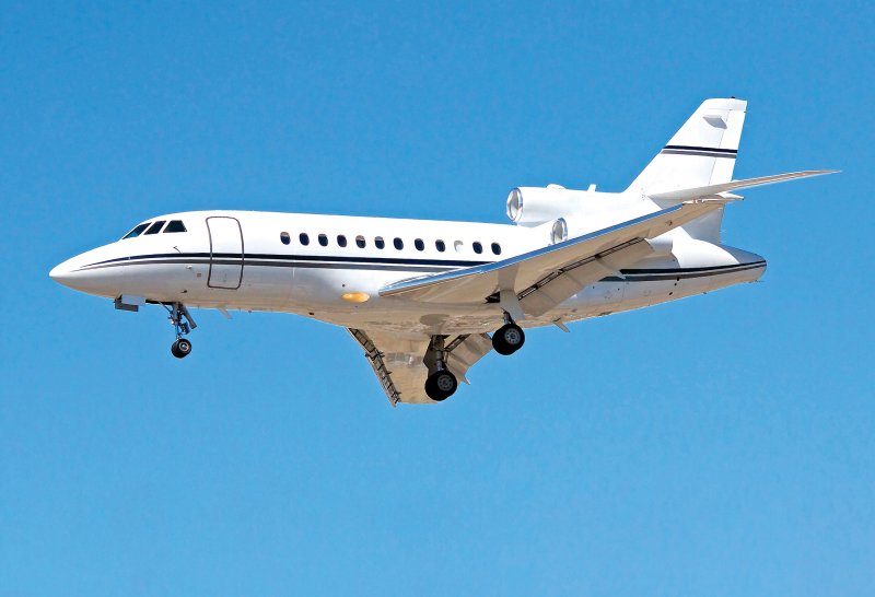 Dassault Falcon 900b