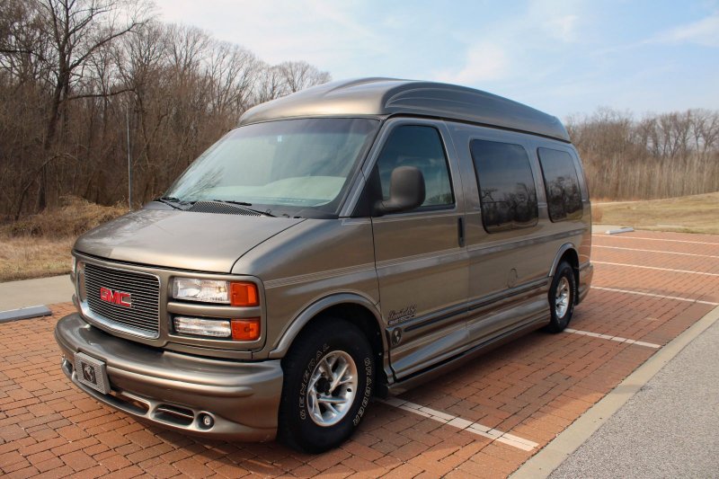 Шевроле GMC Savana
