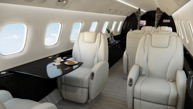 Самолет Embraer Legacy 650