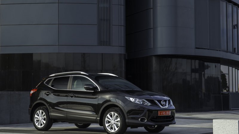 Nissan Qashqai 2014 черный