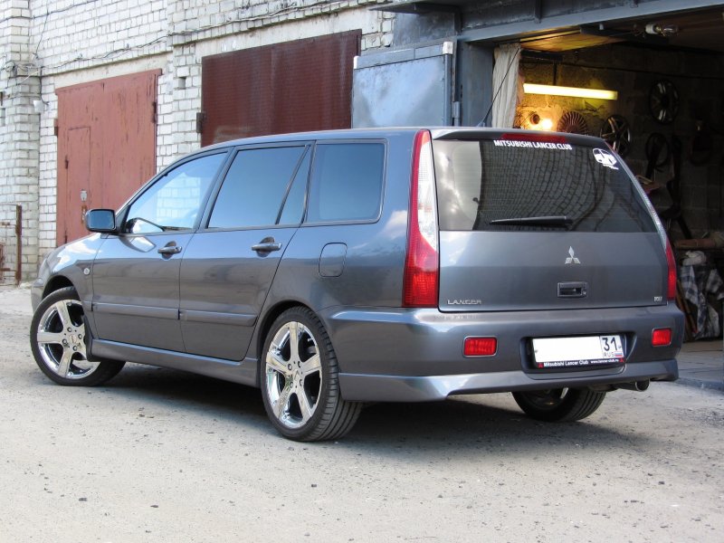 Lancer Wagon 2005 Tuning