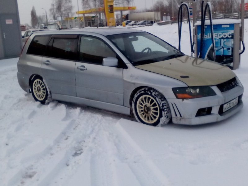 Mitsubishi EVO 9 Wagon