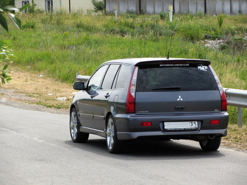 Mitsubishi Lancer Evolution 7 Wagon