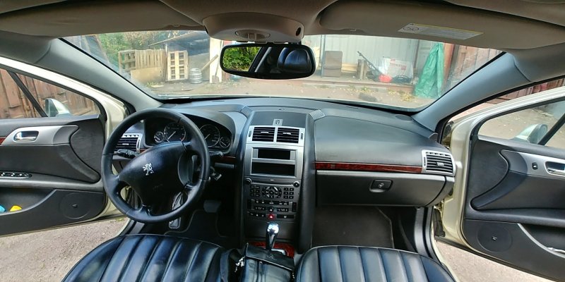 Peugeot 407 салон