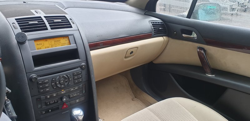 Peugeot 407 салон