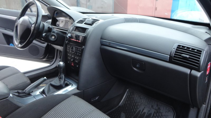 Peugeot 407 Coupe салон