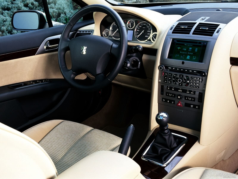 Peugeot 407 2007 салон