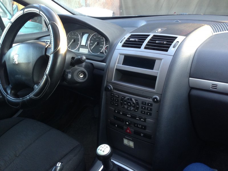 Peugeot 407 салон