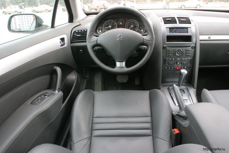 Peugeot 407 2005 салон