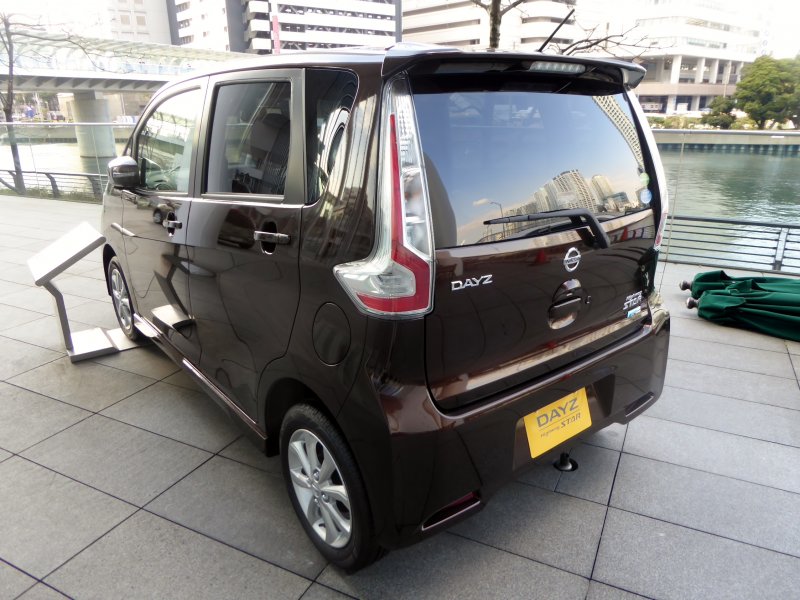 Nissan DAYZ Roox