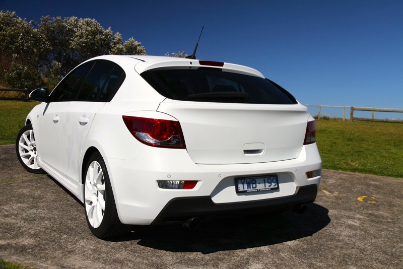 Chevrolet Cruze Hatchback 2013 Tuning