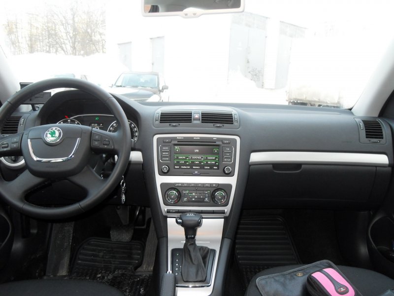 Skoda Octavia Tour 2009 салон