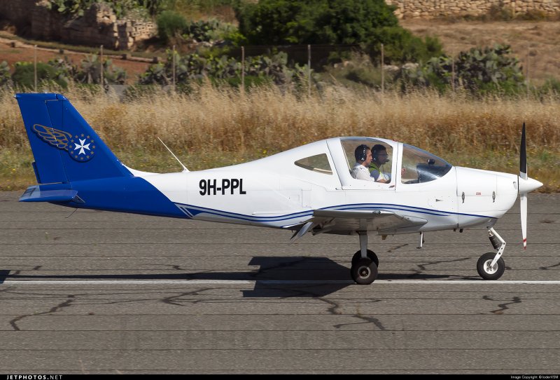 Tecnam p2002 Sierra