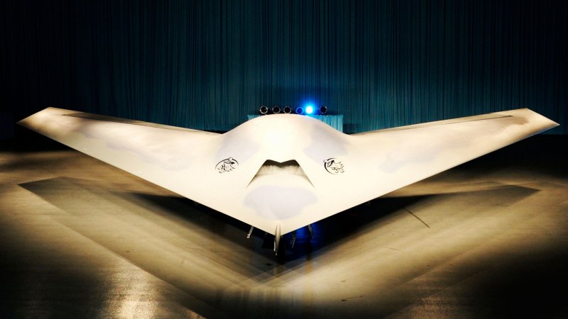 Самолет Boeing Phantom ray