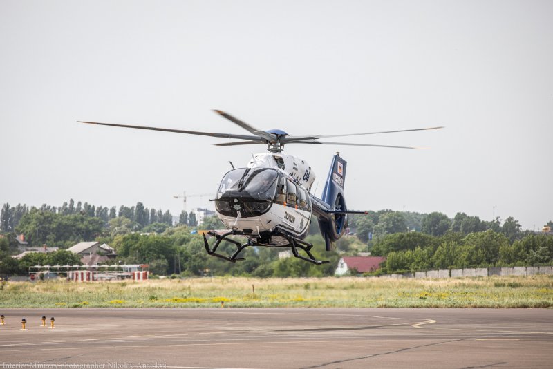 Вертолет н145