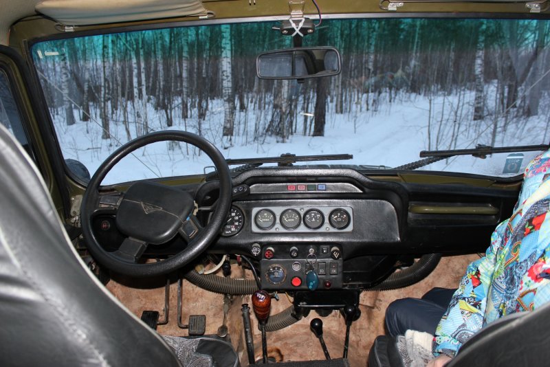 UAZ Hunter салон