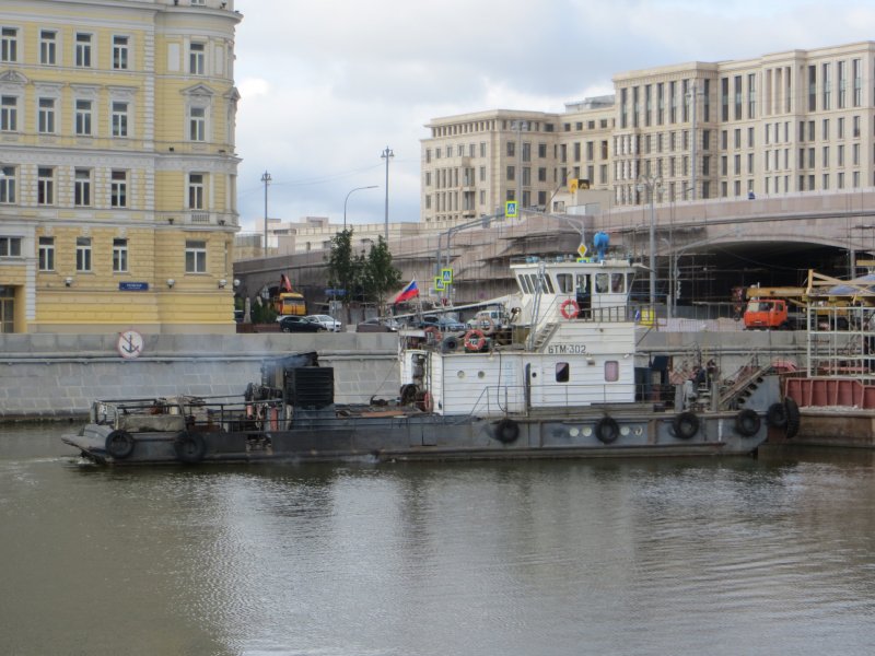 Корабли на реке Яуза