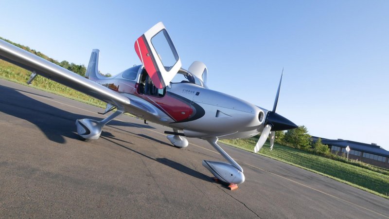 Cirrus sr22 Turbo
