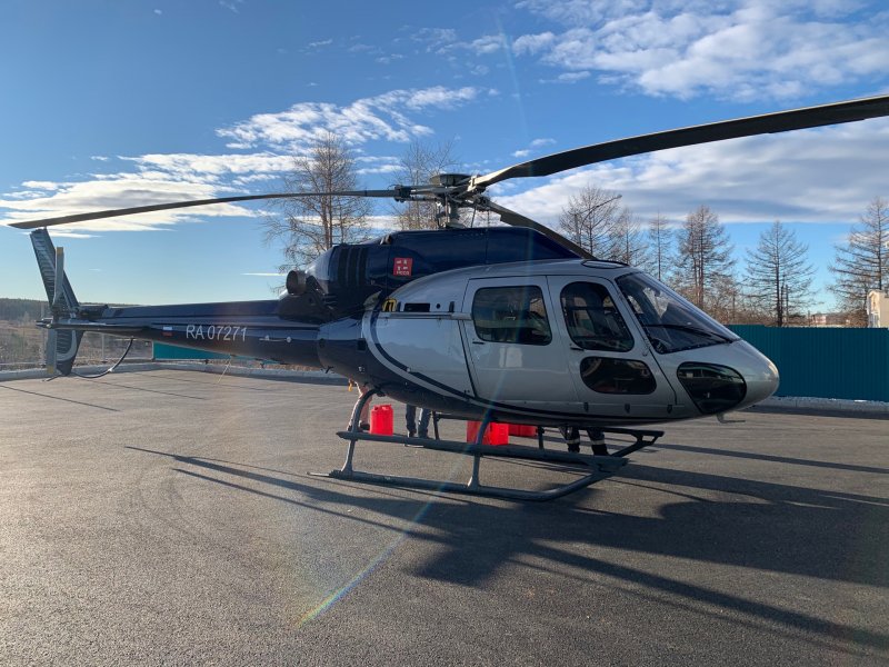 H225 вертолет
