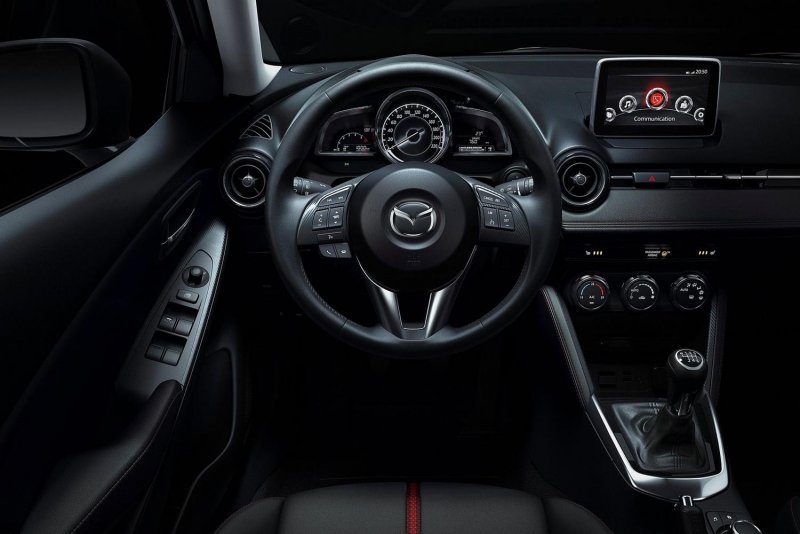 Mazda 2 2014 inside