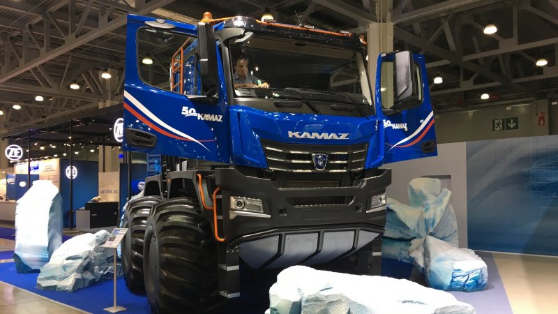 КАМАЗ тягач Газпром