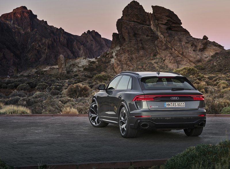 Audi rsq8
