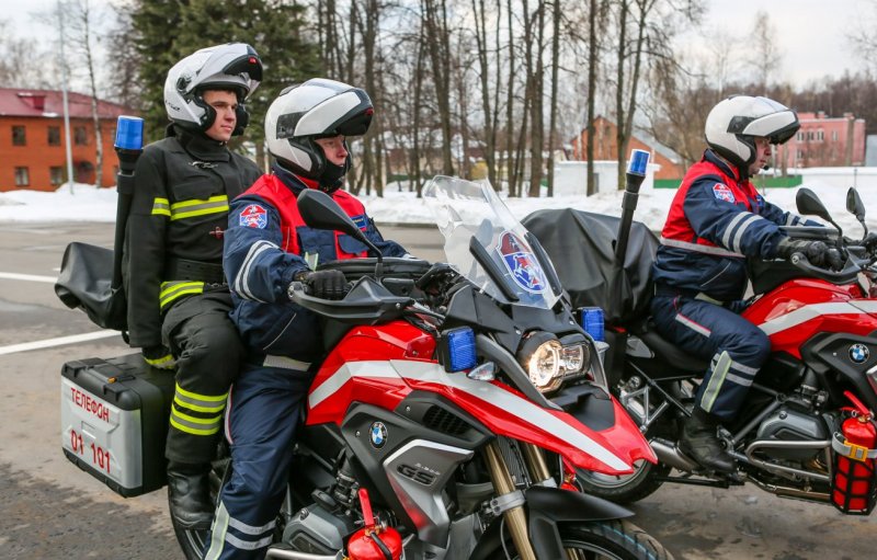 Пожарно-спасательный мотоцикл BMW f800gs