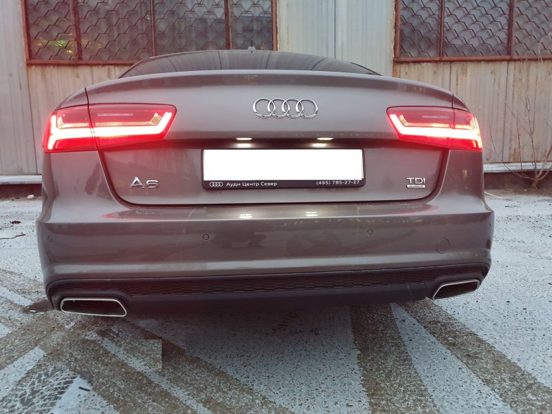 Audi a6 c7 сзади