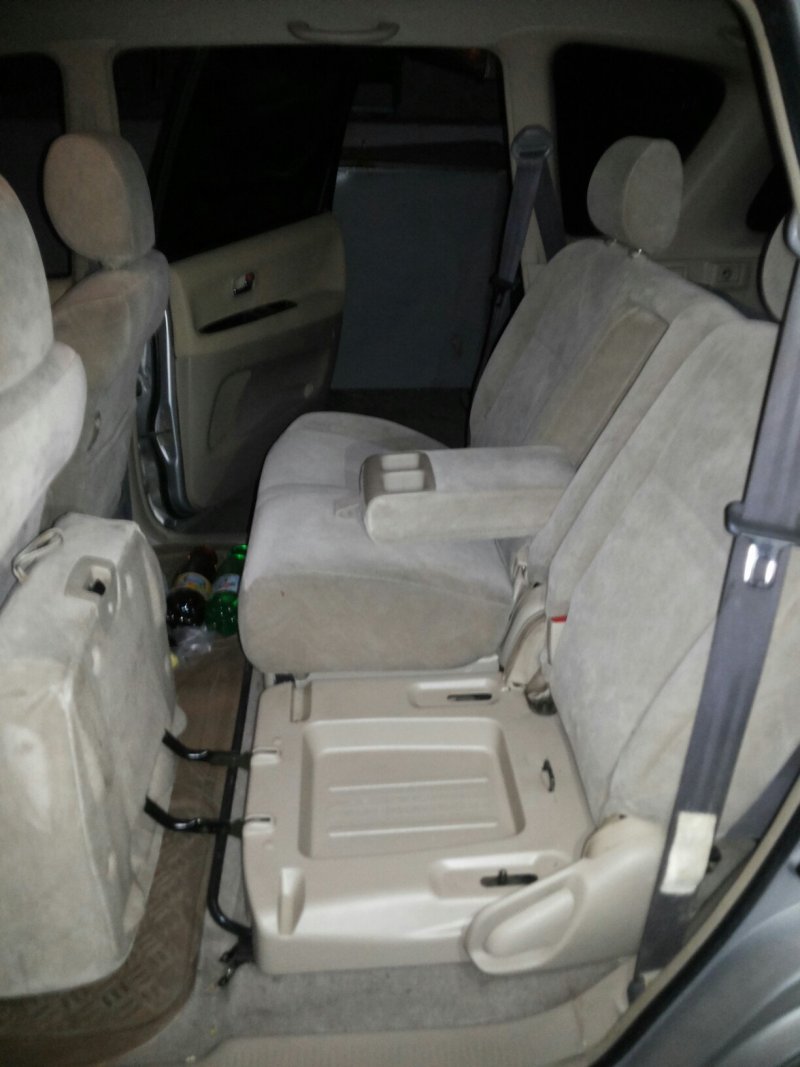 Toyota ipsum 2000 задние сиденья