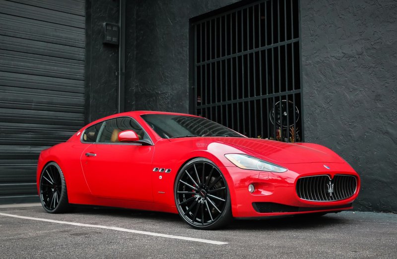 Maserati Gran Turismo Red