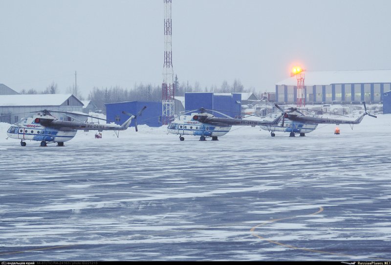 Ту 134 АЛРОСА 154м АЛРОСА аэропорт Полярный