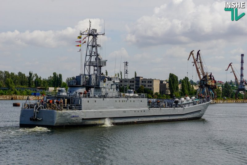 Средний десантный корабль СДК-137