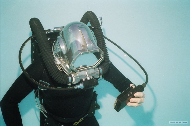 Газ для дыхания водолазов. Шлем Горский водолазный. Дрегер шлем водолаза. Шлем ребризер. Горский 2000 шлем водолазный.