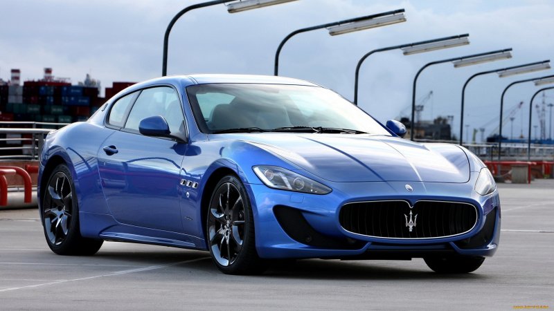 Maserati GRANTURISMO Coupe