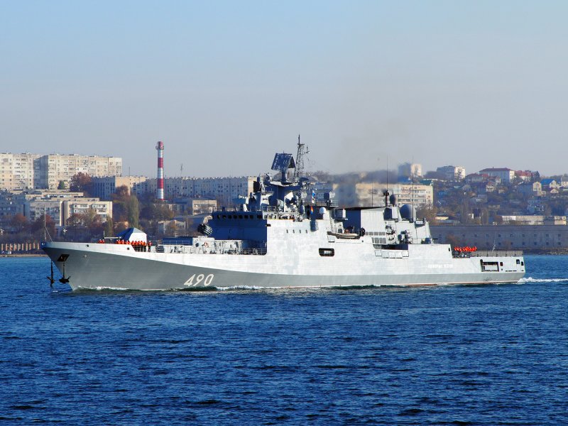 Корабль Адмирал Эссен