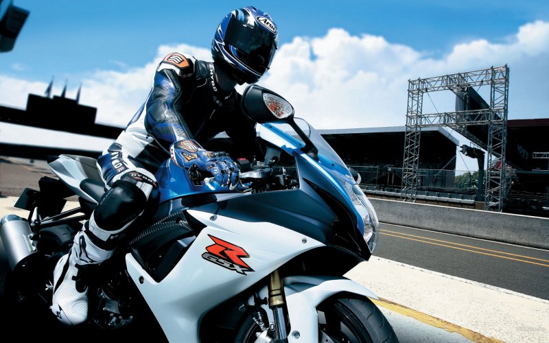 Suzuki GSX-R 750 обои