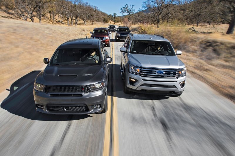 Chevrolet Tahoe vs Toyota Sequoia