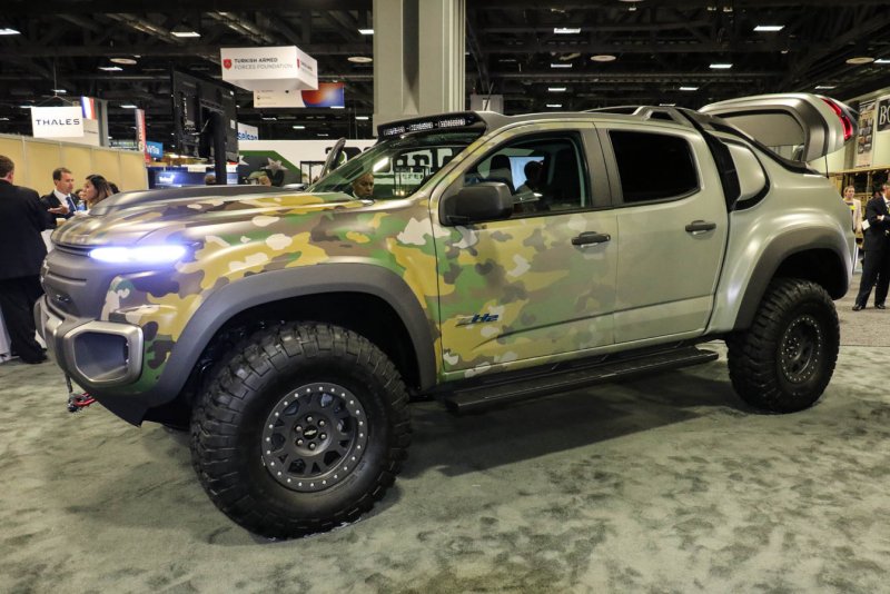 Chevrolet Colorado zh2 салон